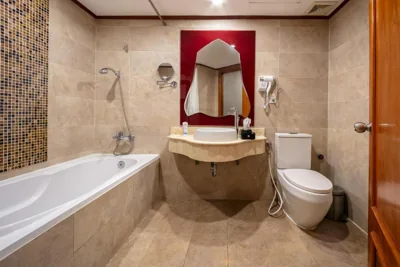 家庭套房 — A25 Premium Hotel - 23 Quán Thánh